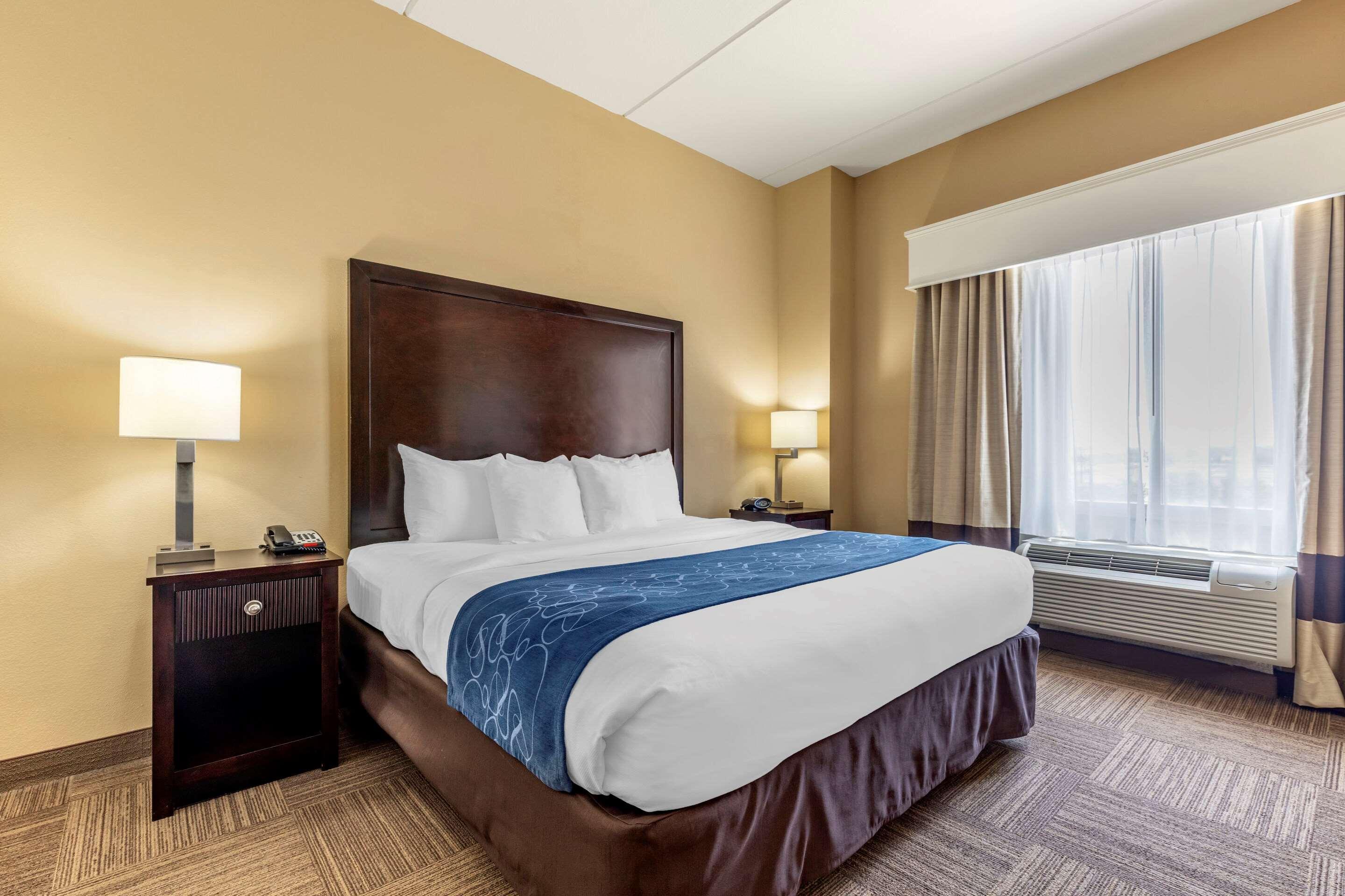 Comfort Suites Frisco Buitenkant foto