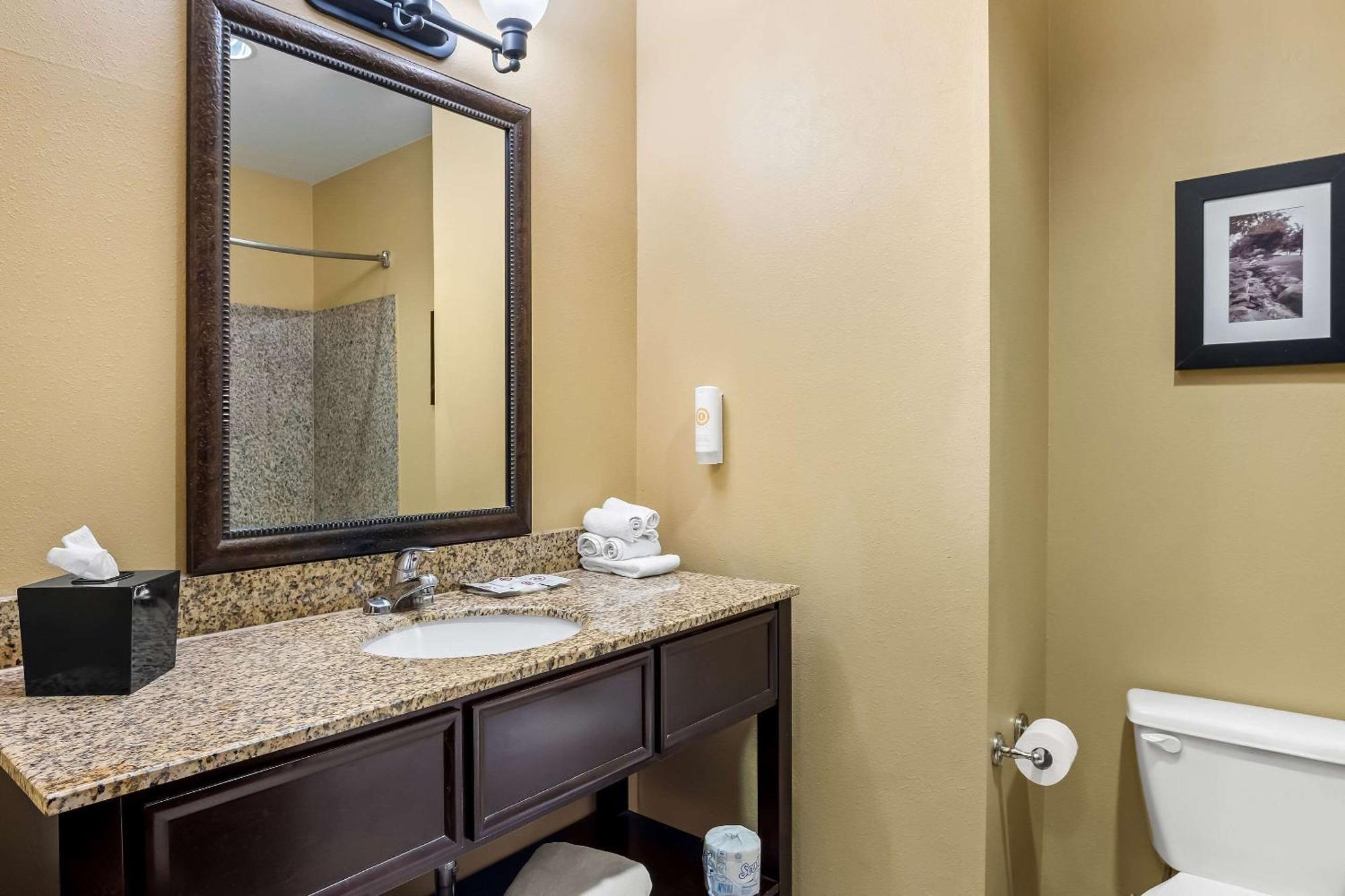 Comfort Suites Frisco Buitenkant foto