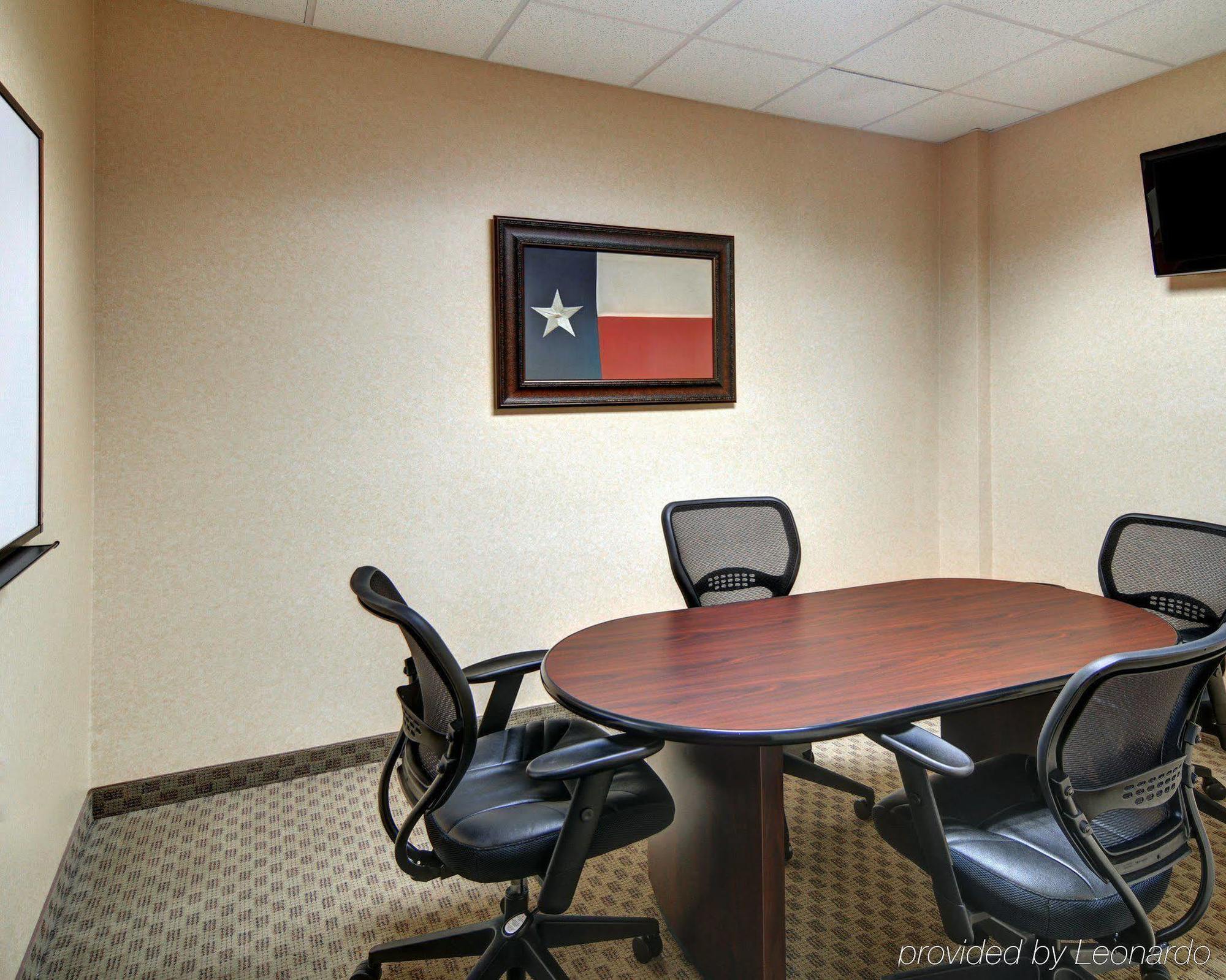Comfort Suites Frisco Buitenkant foto