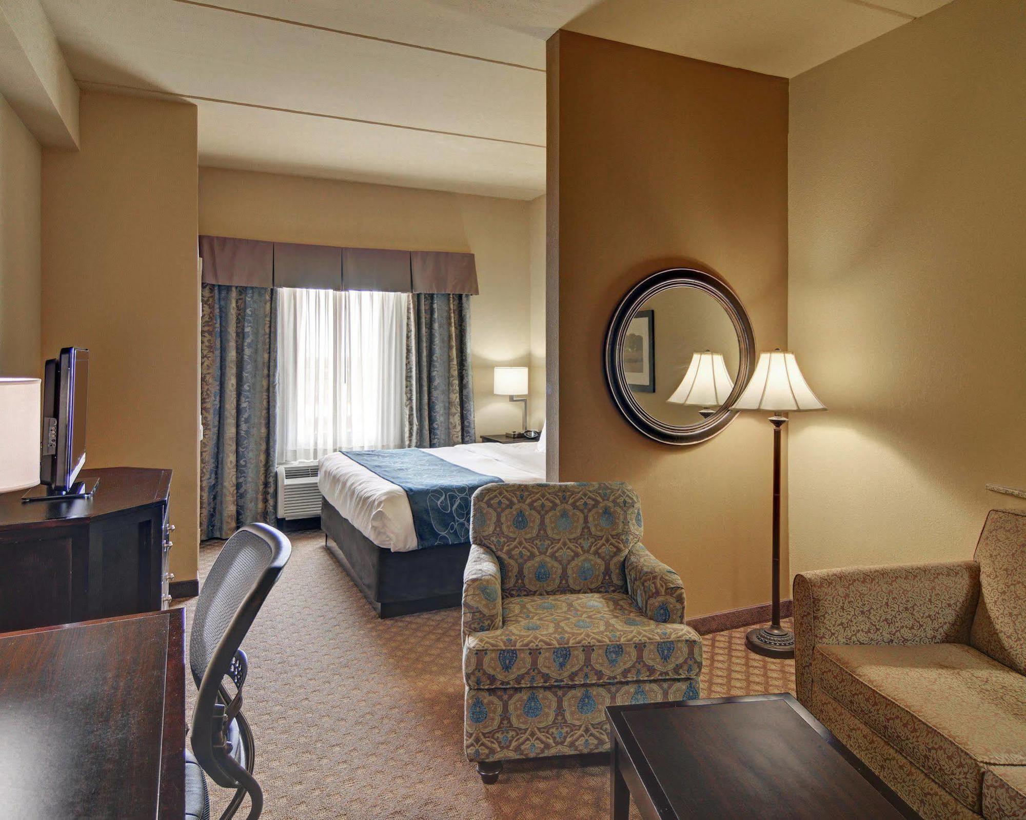 Comfort Suites Frisco Buitenkant foto